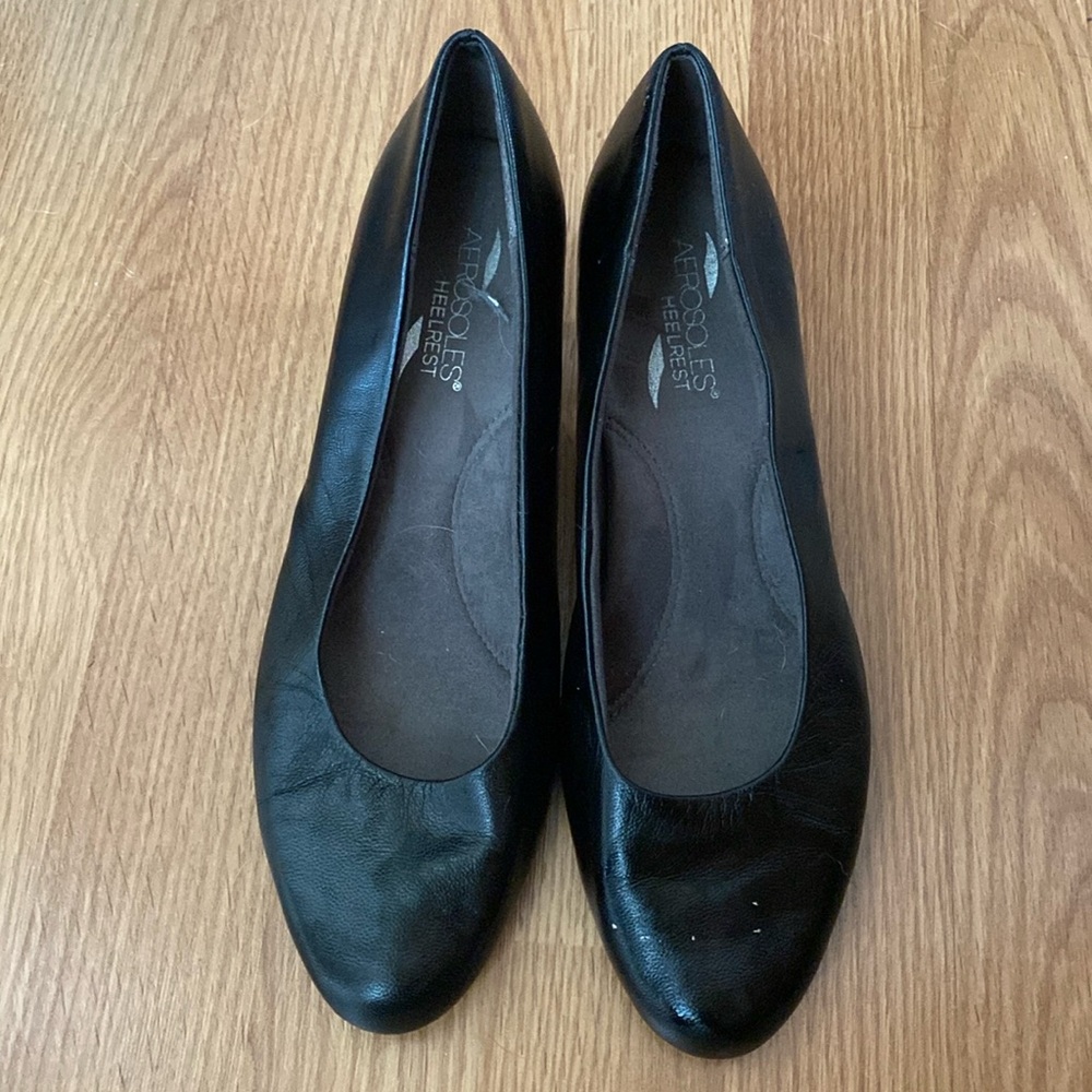 ❤️ Aerosoles Heelrest Heels in Black Size 8 1/2